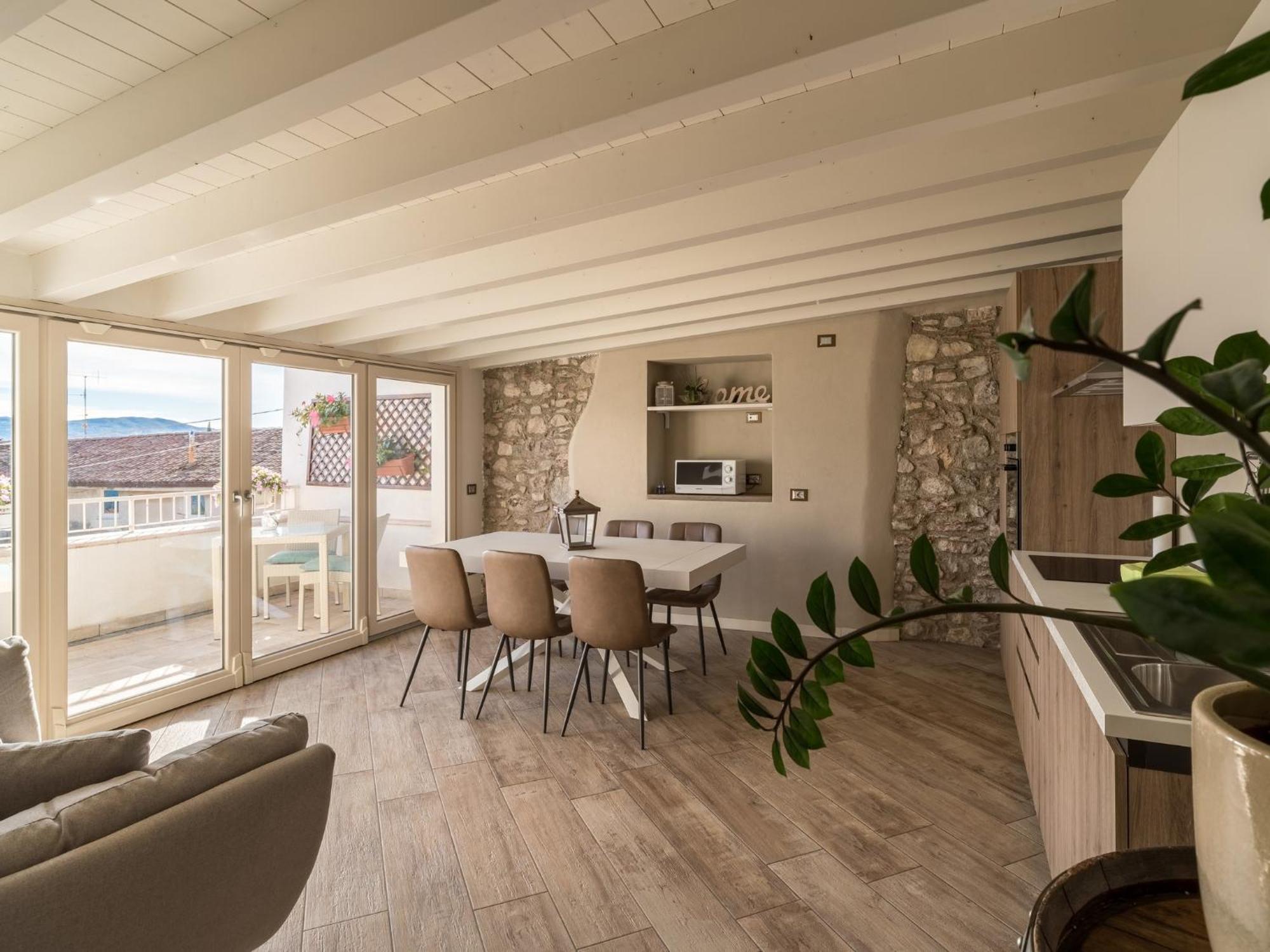 טוסקולנו מדרנו B&B Vistalago מראה חיצוני תמונה